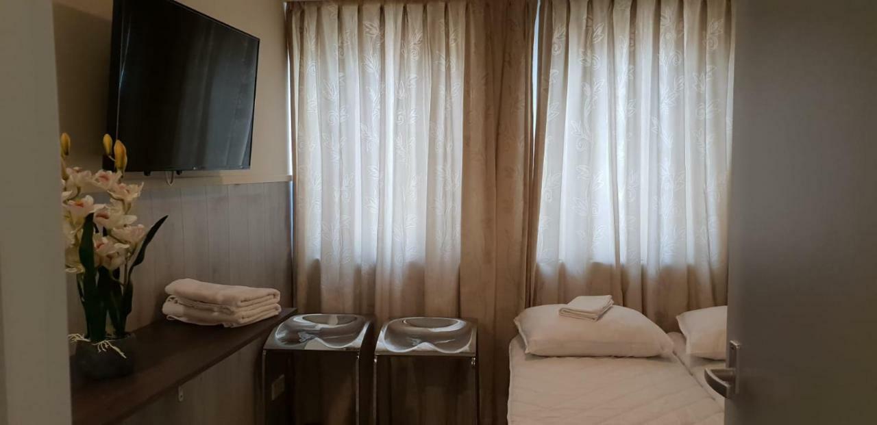 Apartment + Studios Insulinde Τίλμπουργκ Εξωτερικό φωτογραφία